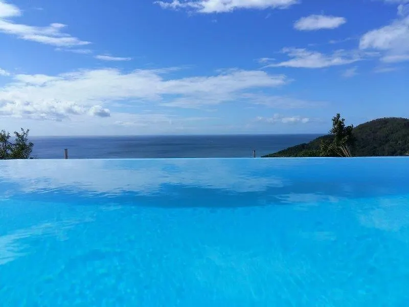 Savane Paille Deshaies Villa